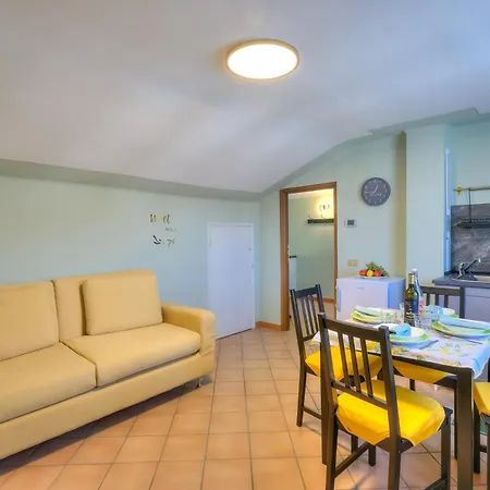 Petit Bijou De 2 Steps From - Happy Appartement Stresa