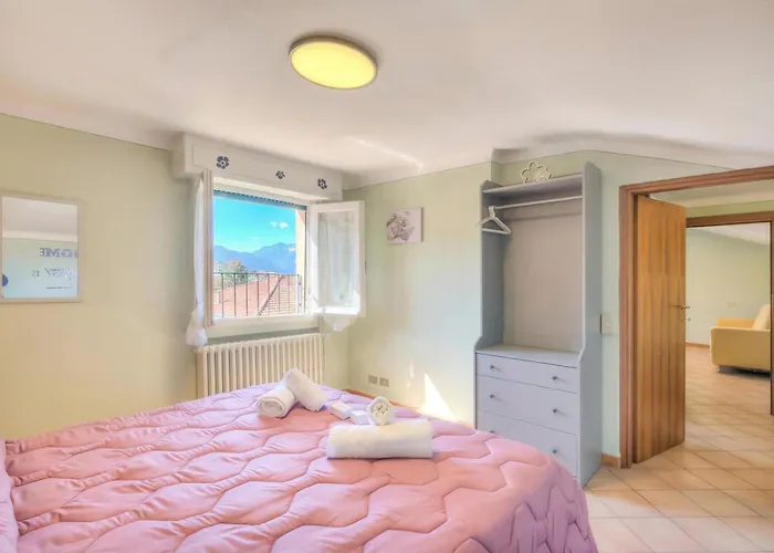 Apartment Petit Bijou De 2 Steps From - Happy Stresa